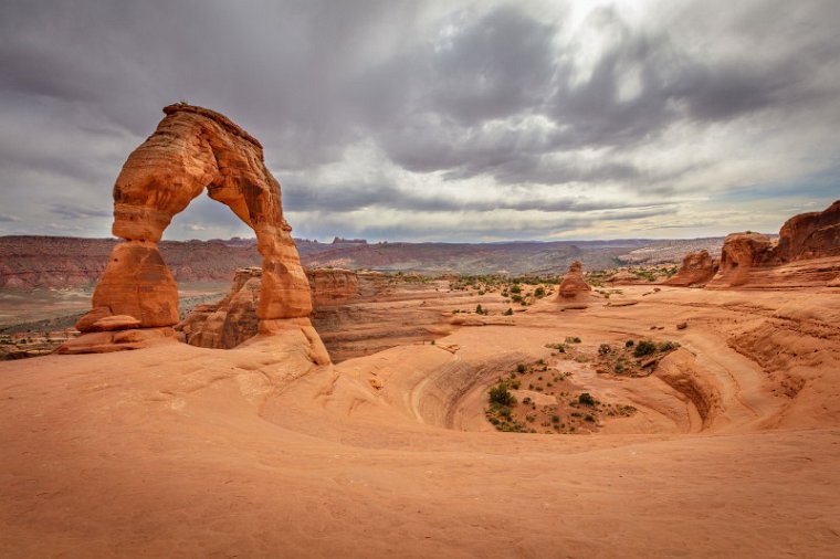 138 Arches NP, Delicate Arch.jpg